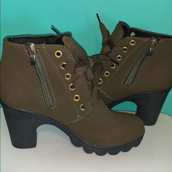 Ankle boots - Picture 4 of 4